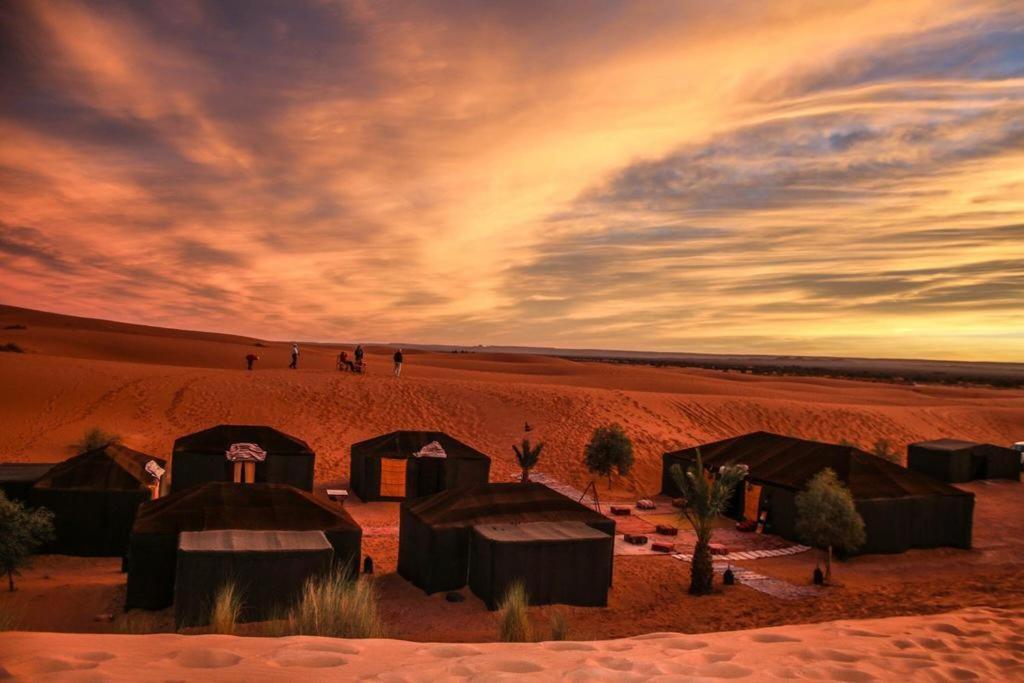 Camp Sahara Holidays Мхамід Екстер'єр фото